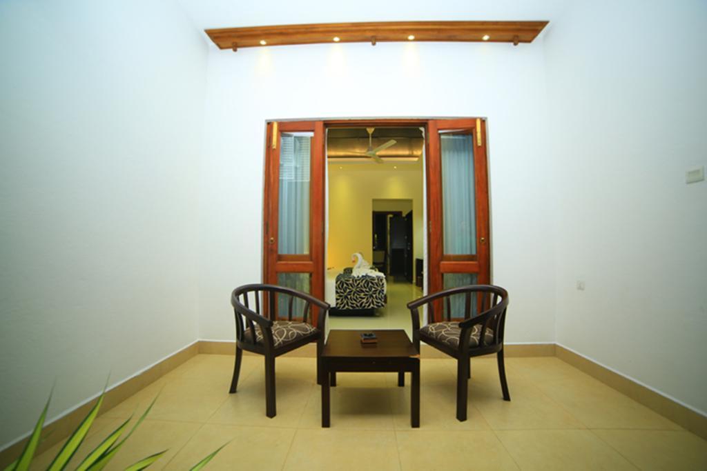 Ruins Chaaya Hotel Polonnaruwa Eksteriør billede